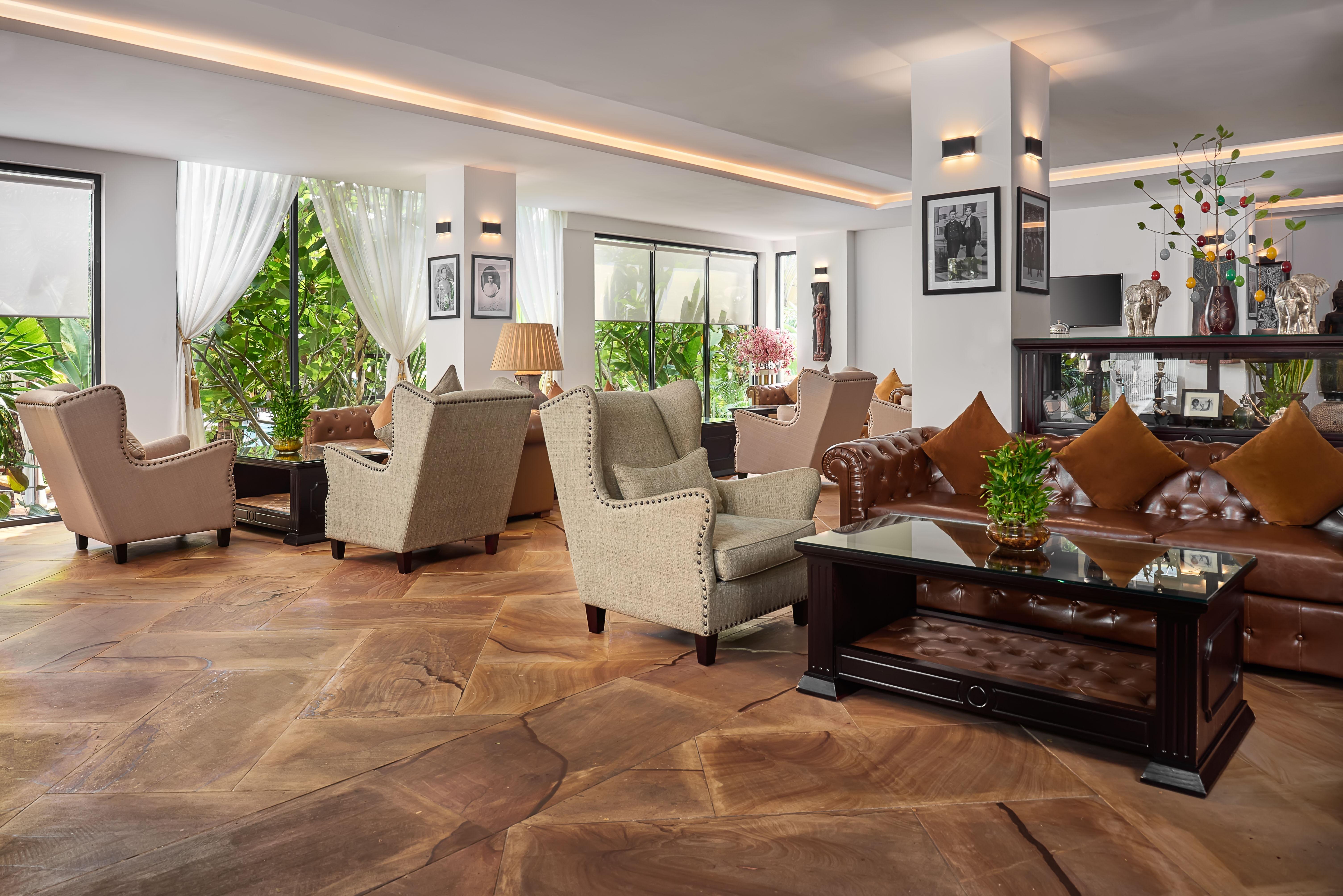Palace Gate Hotel & Resort By Ehm Пном Пен Екстериор снимка Interior of the hotel